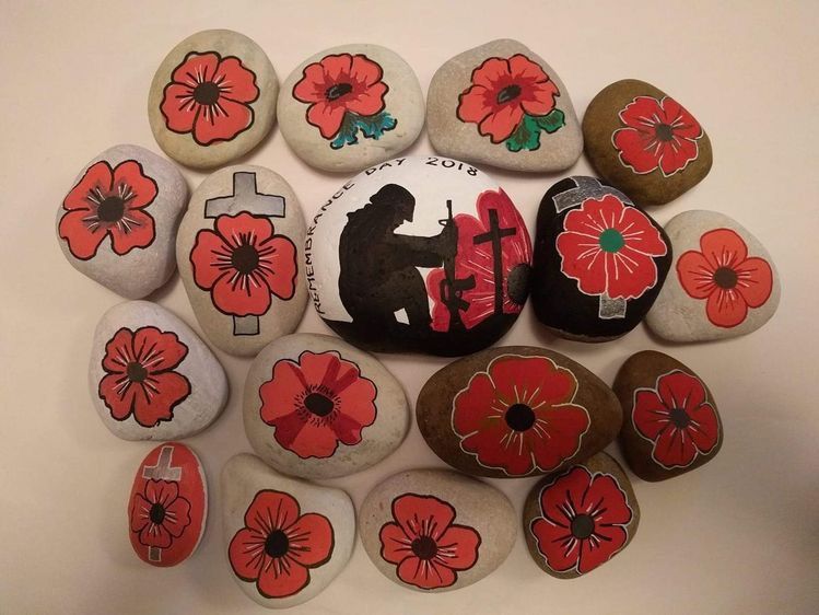 poppy-rocks